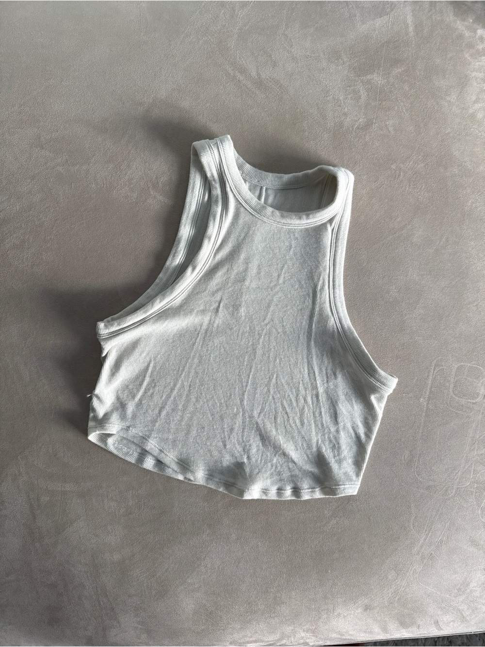 Lululemon cropped tank top